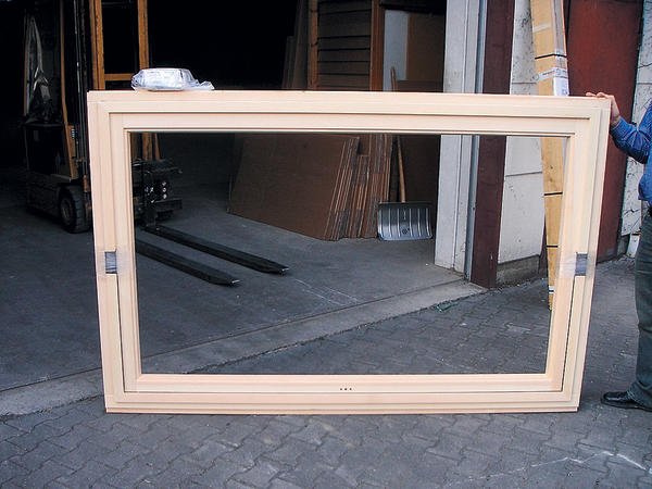 Sonderfenster in Holz und Holz/Alu