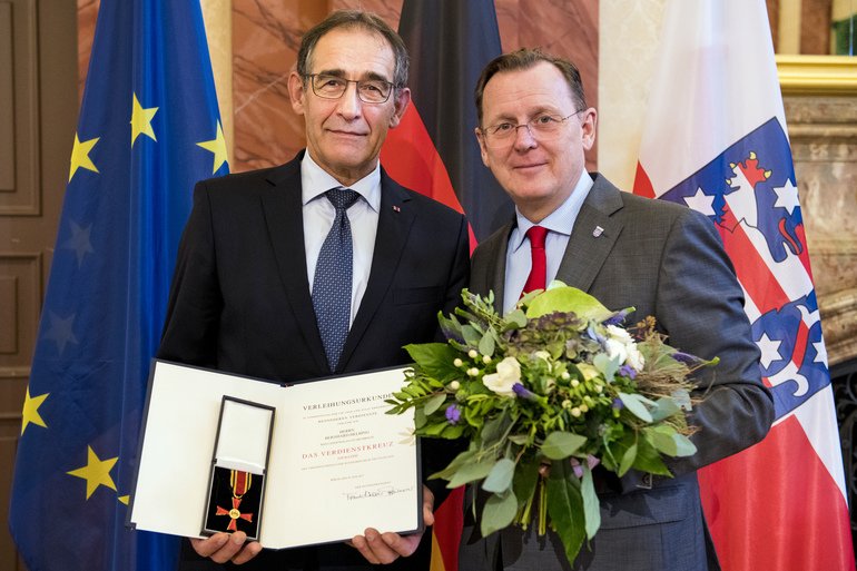 Bundesverdienstkreuz für Bernhard Helbing