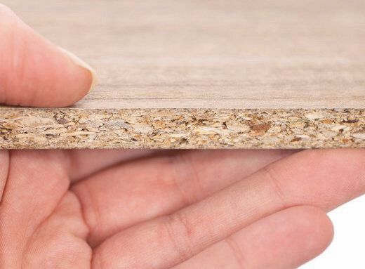 Spanplatte aus recyceltem Holz